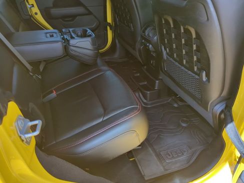 Used 2019 Jeep Wrangler Unlimited Rubicon AWD/4WD image 47