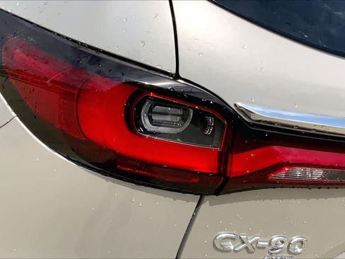 New 2026 MAZDA CX-90 3.3 Turbo w/ Preferred Package AWD/4WD image 14