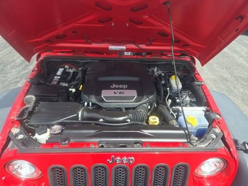 Used 2017 Jeep Wrangler Unlimited Sport w/ Quick Order Package 24S AWD/4WD image 13