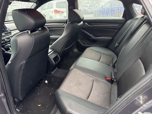 Used 2020 Honda Accord Sport image 10