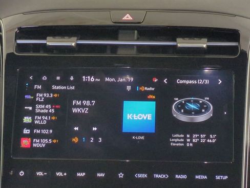 Certified 2024 Hyundai Santa Cruz SEL w/ Activity Package image 19