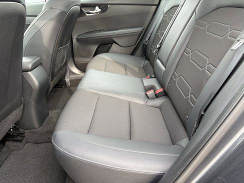 Used 2024 Kia Forte GT-Line w/ GT-Line Premium Package image 32