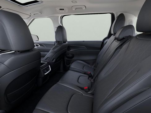 New 2026 Kia Carnival SX FWD image 14