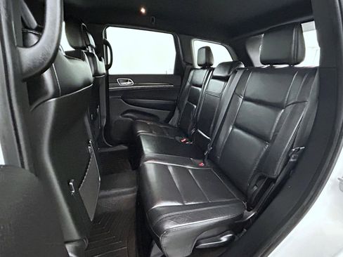 Used 2018 Jeep Grand Cherokee Limited image 19