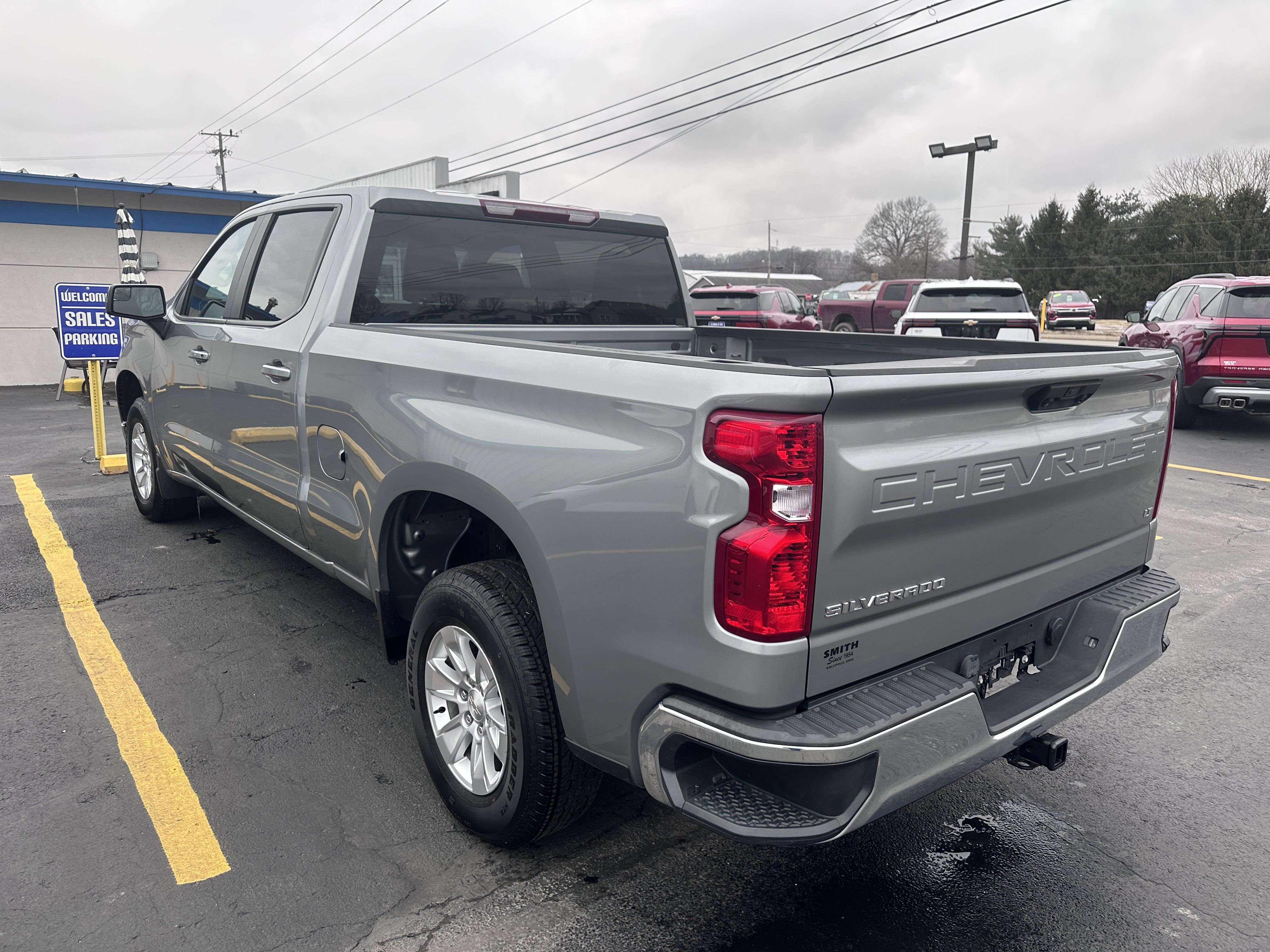 Used 2023 Chevrolet Silverado 1500 LT RWD image 4