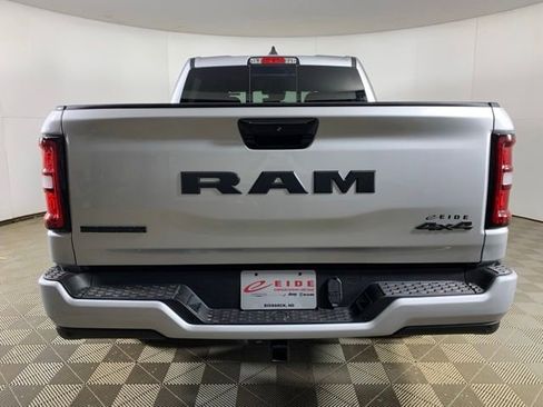 New 2026 RAM 1500 Big Horn w/ Night Edition AWD/4WD image 3