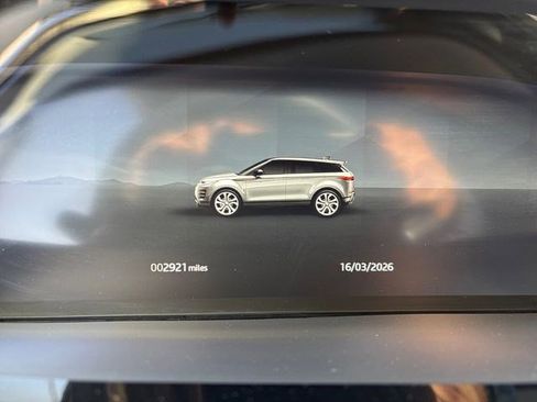 New 2025 Land Rover Range Rover Evoque Dynamic SE image 16