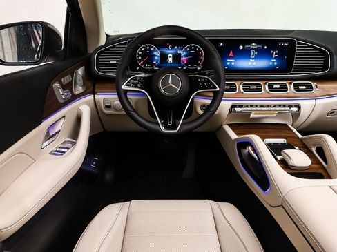 New 2026 Mercedes-Benz GLE 450 4MATIC Coupe image 13