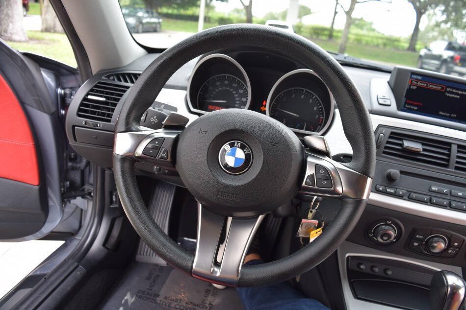 Used 2007 BMW Z4 3.0si RWD image 66