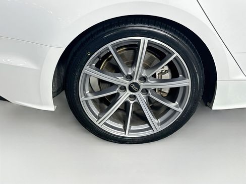 Used 2025 Audi A5 2.0T Premium Plus AWD/4WD image 11