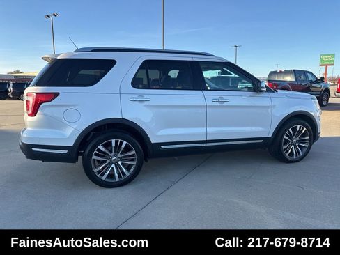 Used 2019 Ford Explorer Platinum image 23