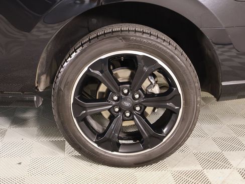 Used 2023 Ford Expedition Limited AWD/4WD image 21