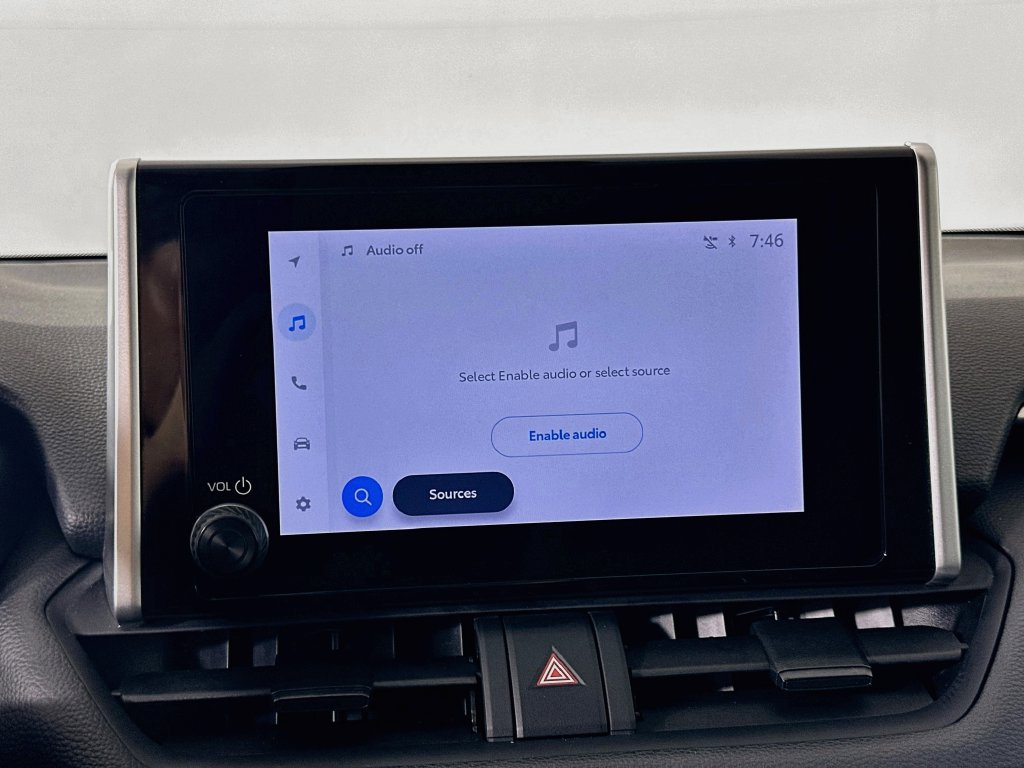 Certified 2025 Toyota RAV4 XLE FWD image 15