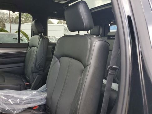 New 2026 Jeep Grand Wagoneer Limited AWD/4WD image 14