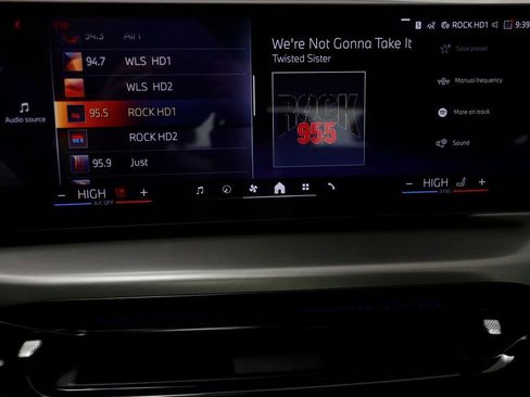 New 2026 BMW i4 xDrive40i w/ M Sport Package AWD/4WD image 9