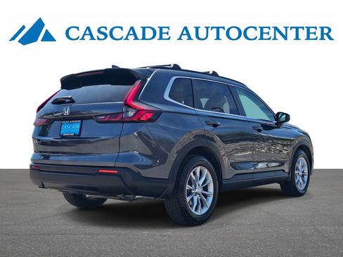 Used 2023 Honda CR-V EX-L image 5