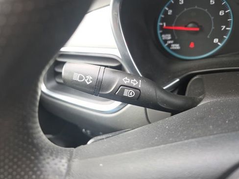 Used 2022 Chevrolet Equinox LS w/ LPO, Floor Liner Package image 36