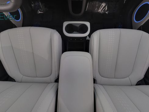 Used 2024 Hyundai Ioniq 5 Limited RWD image 25