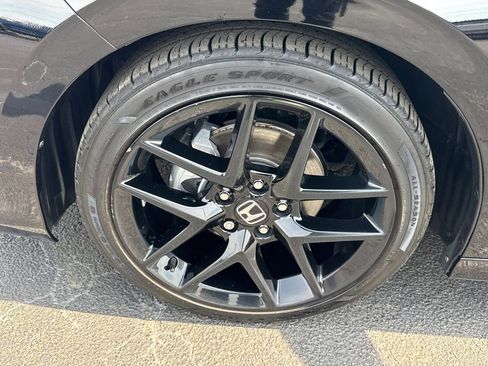 Used 2024 Honda Civic Sport image 12