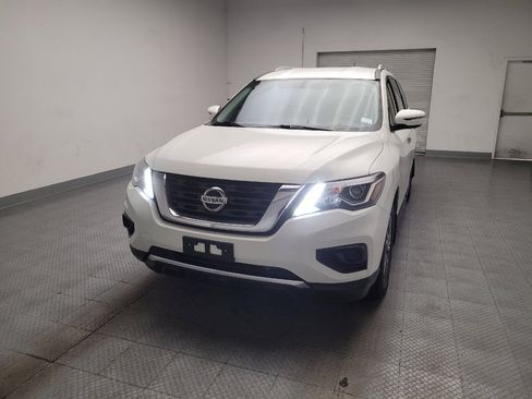Used 2017 Nissan Pathfinder S FWD image 15