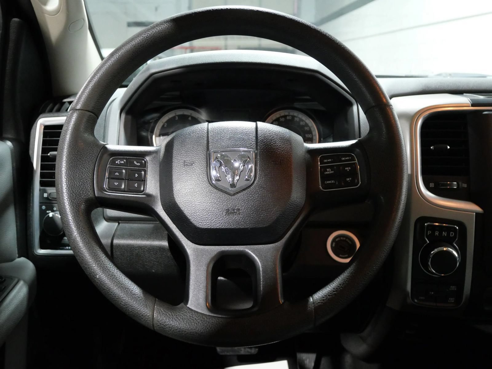 Used 2018 RAM 1500 Classic SLT AWD/4WD image 16