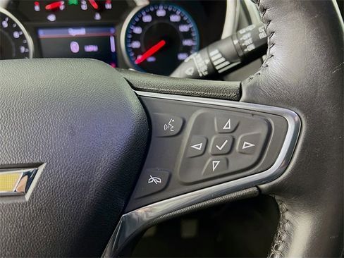 Used 2019 Chevrolet Equinox Premier image 32