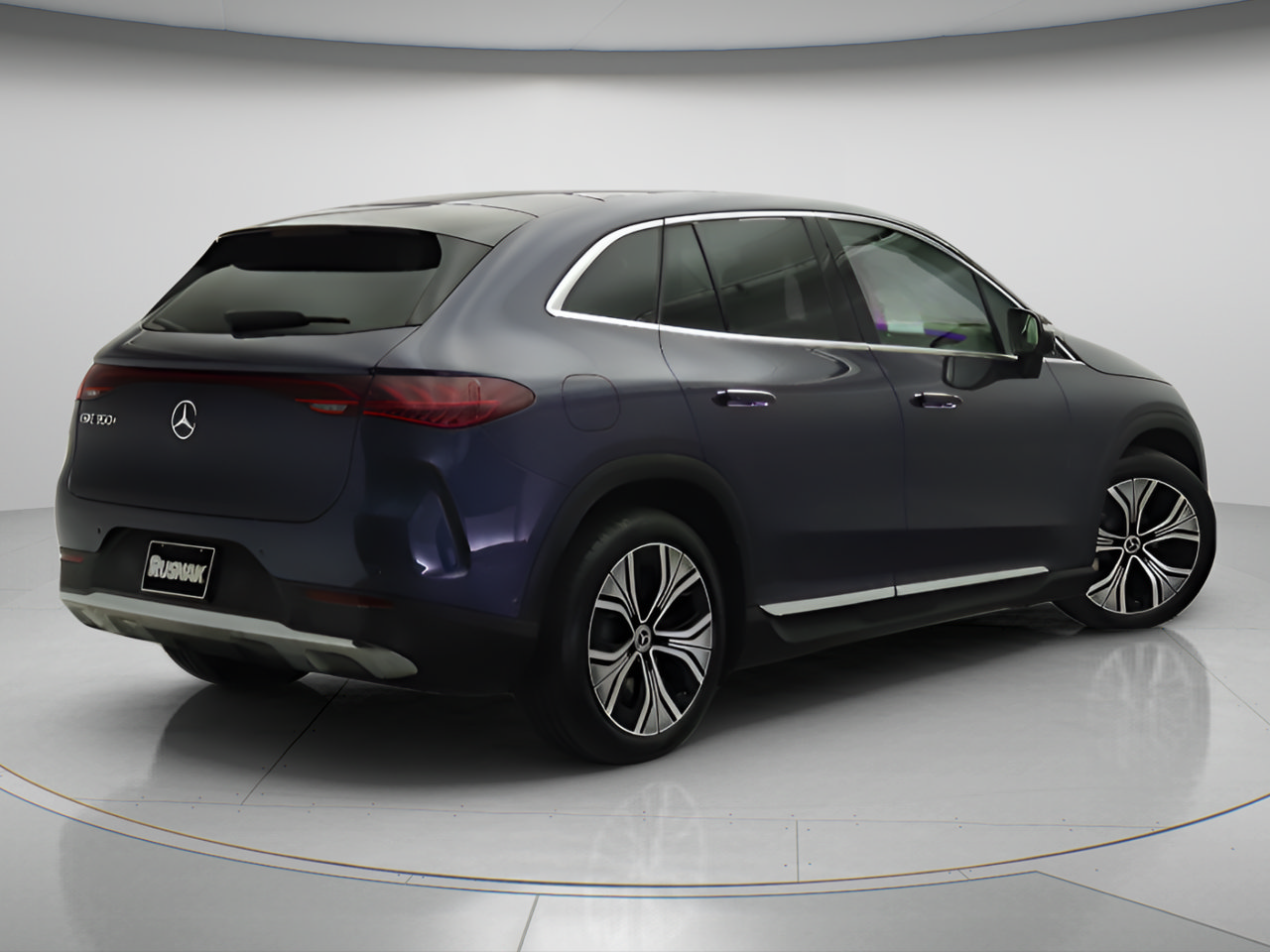 Certified 2023 Mercedes-Benz EQE 350+ SUV image 4
