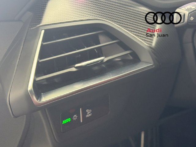 Used 2022 Audi RS e-tron GT w/ Carbon Performance Package AWD/4WD image 34