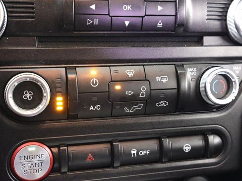 Used 2018 Ford Mustang GT image 22