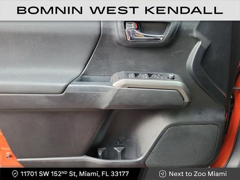 Used 2017 Toyota Tacoma SR image 30