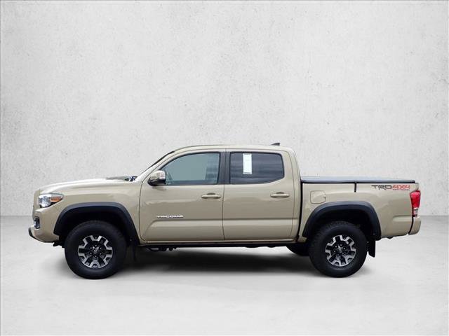 Used 2017 Toyota Tacoma TRD Off-Road w/ Premium & Technology Package AWD/4WD image 2