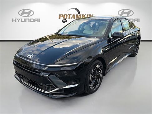 New 2026 Hyundai Sonata SEL image 1