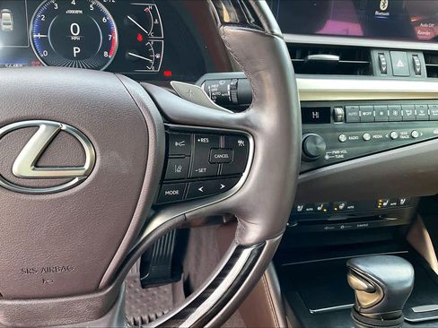 Used 2019 Lexus ES 350 image 23