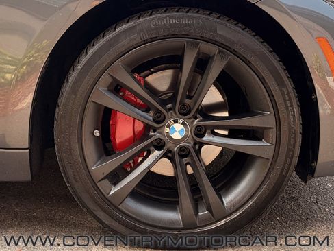 Used 2018 BMW 330i xDrive Sedan w/ Convenience Package AWD/4WD image 11