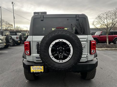 Certified 2024 Ford Bronco Big Bend w/ Sasquatch Package image 6