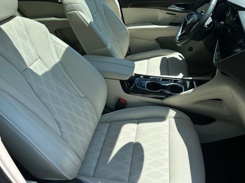 Used 2023 Buick Envision Avenir AWD/4WD image 13