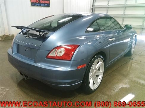 Used 2005 Chrysler Crossfire Limited image 3