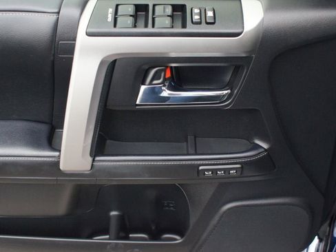 Used 2024 Toyota 4Runner Limited image 30