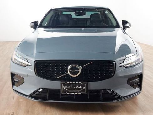 Certified 2023 Volvo S60 B5 Core FWD image 2