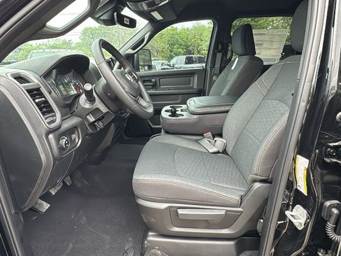 New 2026 RAM 2500 Tradesman AWD/4WD image 13