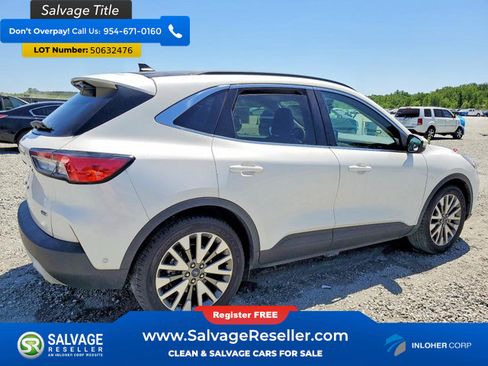 Used 2020 Ford Escape Titanium FWD image 4