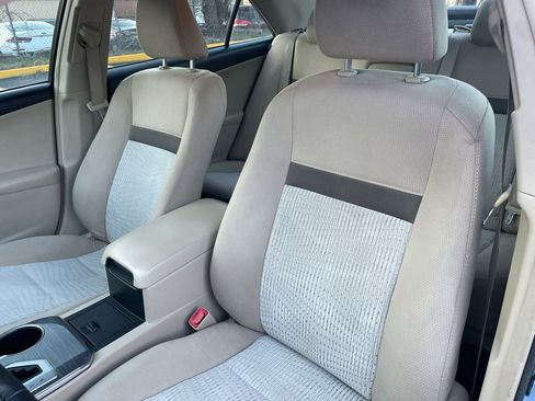 Used 2013 Toyota Camry XLE image 13