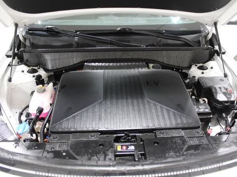 Used 2024 Hyundai Kona Limited FWD image 49