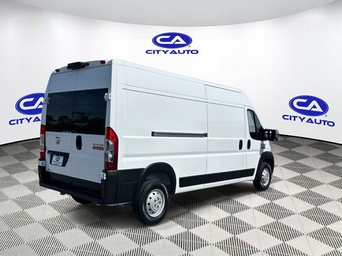Used 2021 RAM ProMaster 2500 FWD image 3