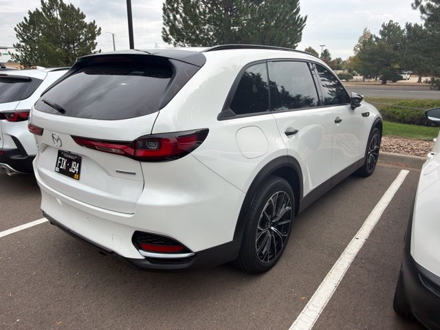Used 2025 MAZDA CX-70 Plug-In Hybrid w/ Premium Plus AWD/4WD image 3