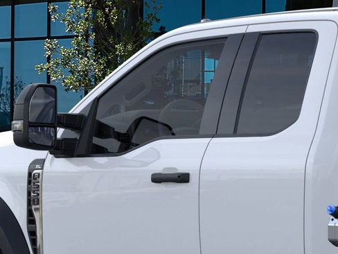 New 2025 Ford F550 4x4 SuperCab Super Duty image 20