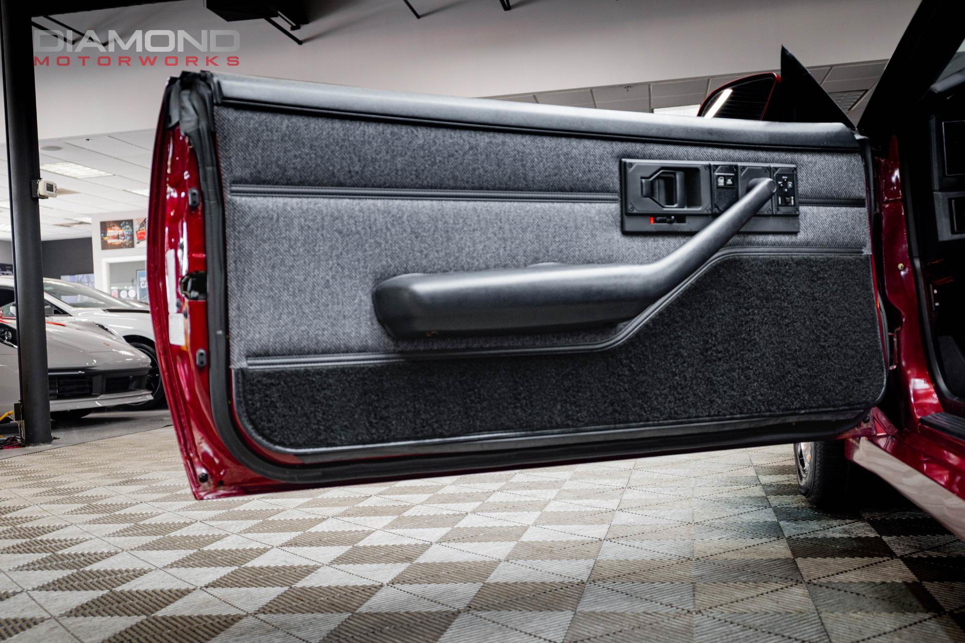 Used 1989 Chevrolet Camaro IROC-Z RWD image 13