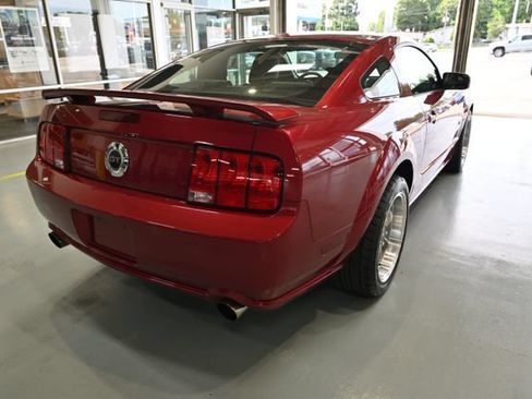 Used 2005 Ford Mustang GT Premium RWD image 6