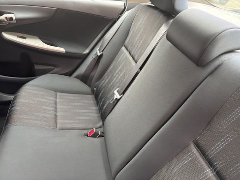 Used 2012 Toyota Corolla S FWD image 20
