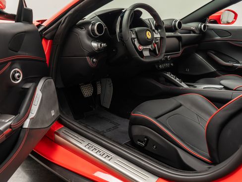 Used 2023 Ferrari Portofino M image 23